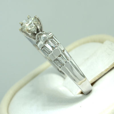 1.22ct Round Diamond Engagement Ring